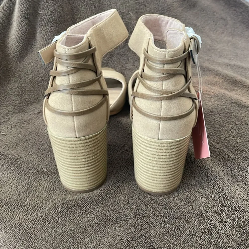 NIB Soul Naturalizer Block Heel Sandals Shoes Size 11 11M
